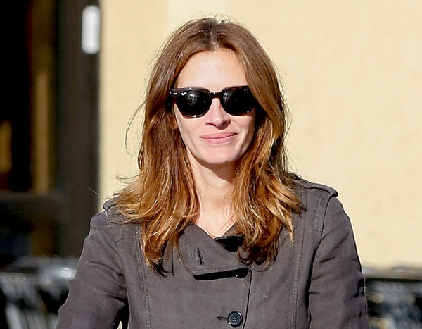 Julia Roberts from The Big Picture: Today's Hot Photos | E! News